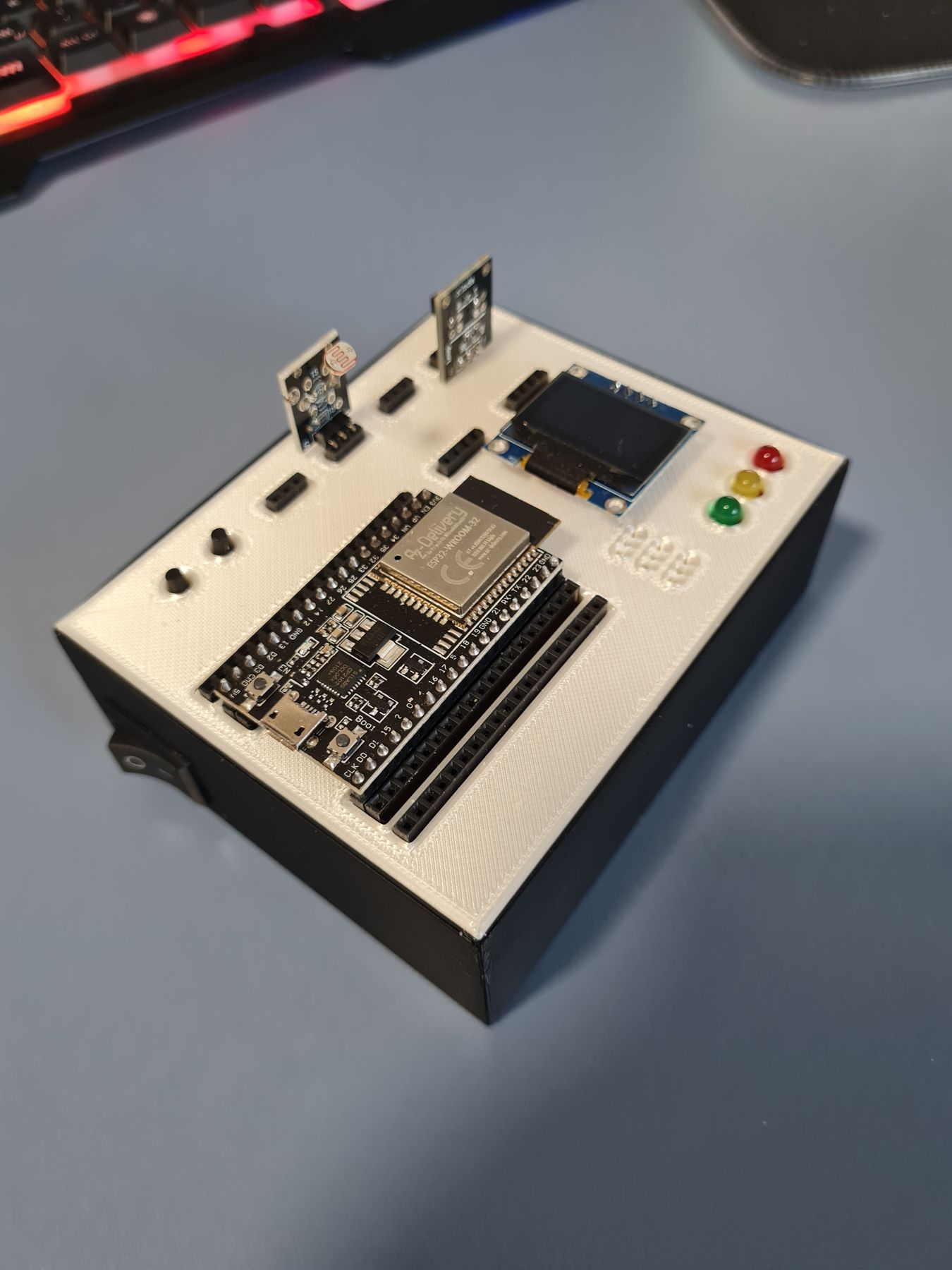 ESP32 Sensor-Box – 3D-Druck & Elektronik Bild 1