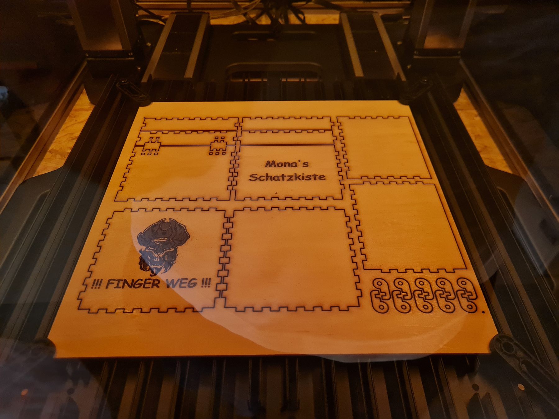 Mona’s Schatzkiste – Lasergravur & Lasercut Bild 2